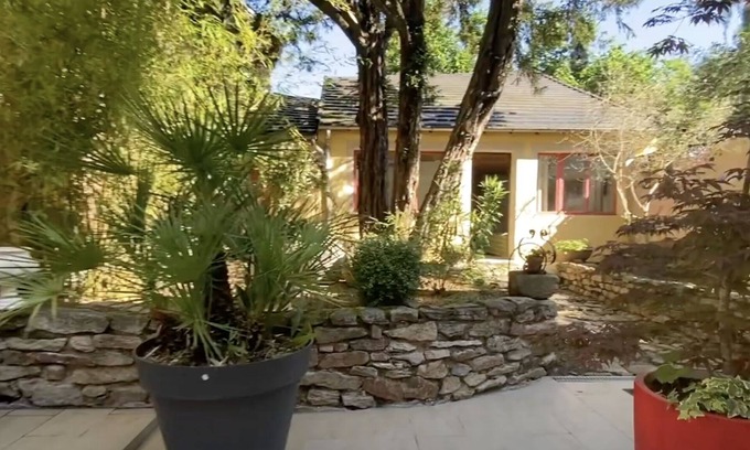 Dun-le-Palestel House | Discover Moabi Cottage in Magnificent Nature