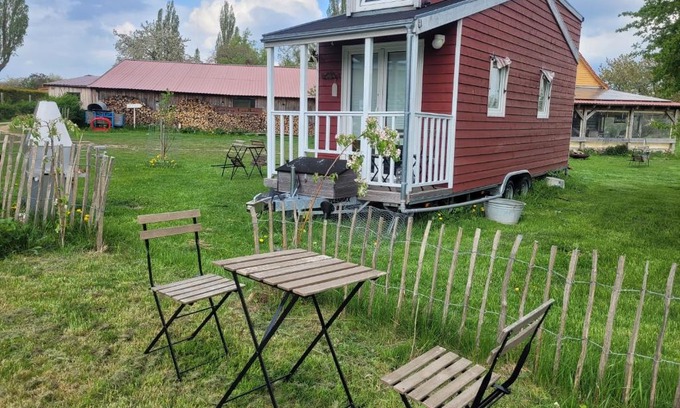 Schoenbeck House | Cozy Tiny House with Ocean View and Top 9/10 Guest Rating