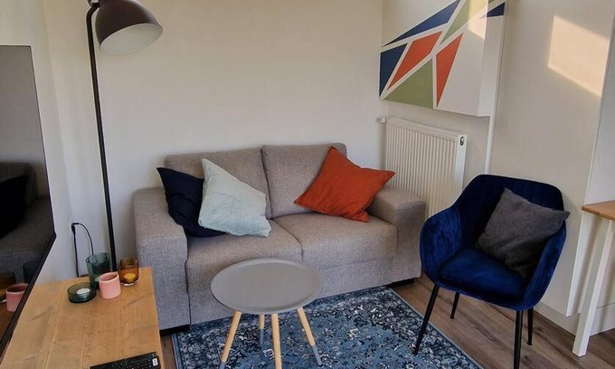 Municipality of Smallingerland House | Discover the Cozy Tiny House "De Veenpolder" for Families