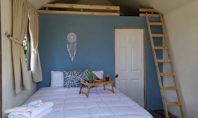 Poas Volcano National Park House | Dreamy Tiny House Getaway with Spa & Breakfast in Sarchí