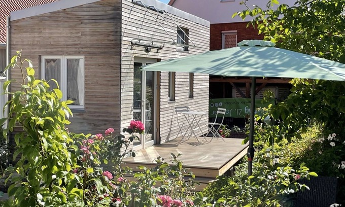 Bad Urach Apartment | Exceptional Tiny House FriedLinde with Ocean View & Breakfast