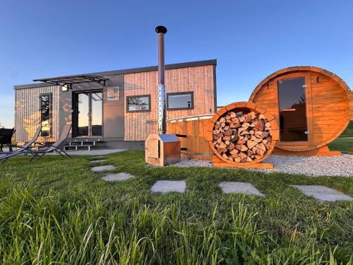 Neunburg vorm Wald House | Feriendorf Seeblick - Tinyhouse with Sauna & Hot Tub Retreat