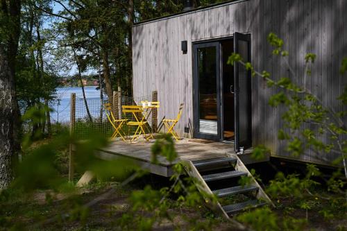 Salem House | Cozy Tiny House Pioneer 2 - Family-Friendly Retreat