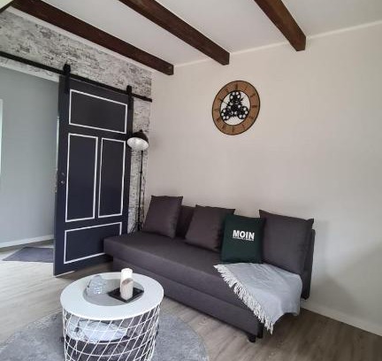 Bredehorn House | Experience Nature at Tiny House Südliches Friesland
