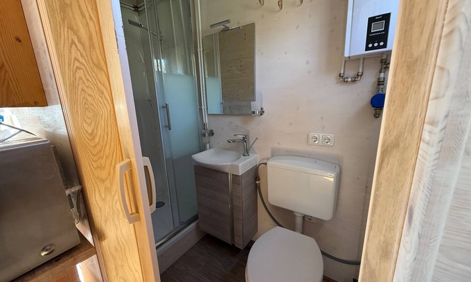 Pruchten Apartment | Tiny House Zeese - Tiny House Zeese? Tiny house with garden, barbecue and