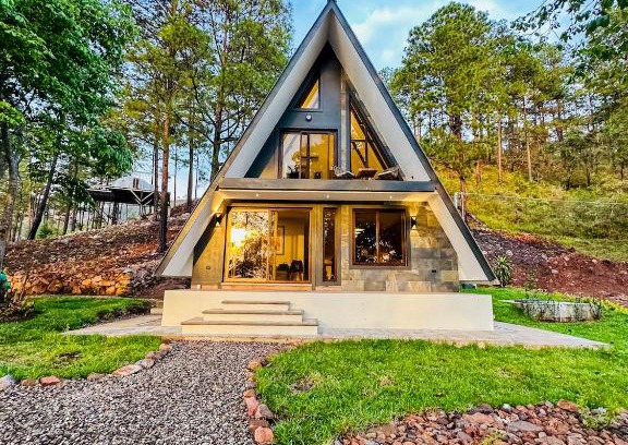 Comayagua Ski Chalet | Pet-Friendly Tiny Pines A-Frame Cabin & Glamping Oasis