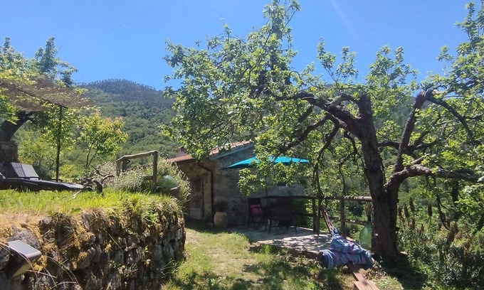 Perinaldo Apartment | Tiny Rustico CASA LUCERTOLA with outdoor kitchen & pool. Pets welcome!