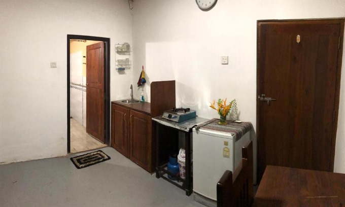 Dodanduwa Apartment | Budget-Friendly Tiny Stay: Child-Friendly Comfort Awaits