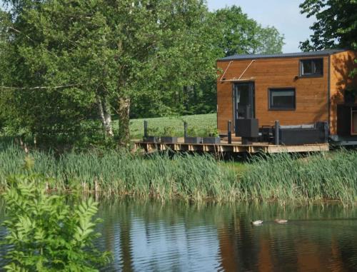 Buhlau House | Cozy Tiny House near Dresden with Pool and Nature Views