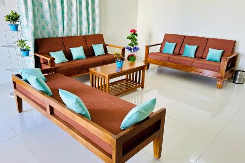 Tirupati Apartment | Family-Friendly Tirupati Homestay with Fast WiFi & Kitchen