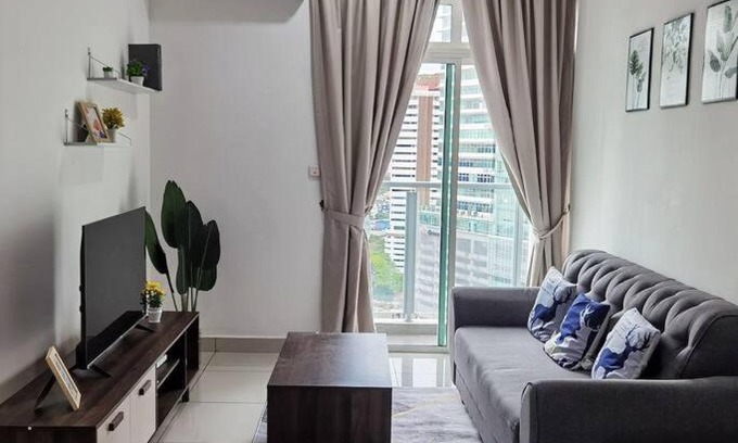 Titiwangsa Sentral Apartment | Discover Titiwangsa 6PX: Pet-Friendly with Infinity Pool
