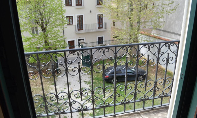 L'Aquila Apartment | Eco-Friendly Family Retreat at TITTI House with Breakfast