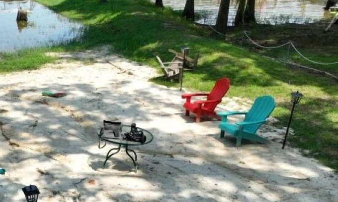 Negreet Cottage | Relaxing TLC Tiger Retreat on Toledo Bend with Private Beach