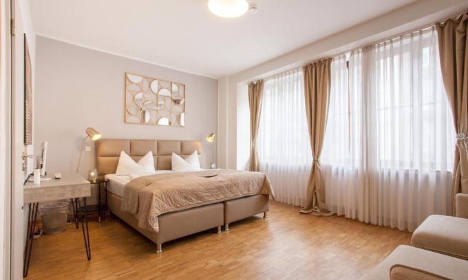 Dusseldorf Old Town Hotel | Discover TM Hotel Düsseldorf: A Guest Favorite in Comfort