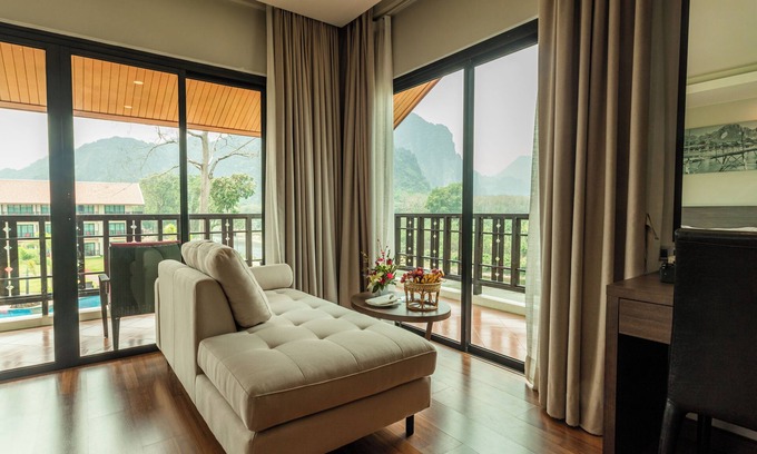 Vang Vieng Hotel | Top-Rated Tmark Resort Vang Vieng with Pool & Spa Amenities