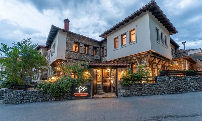 Dio-Olympos Apartment | Oceanfront Retreat at To Palio Litohoro - Guest Rated 9.8