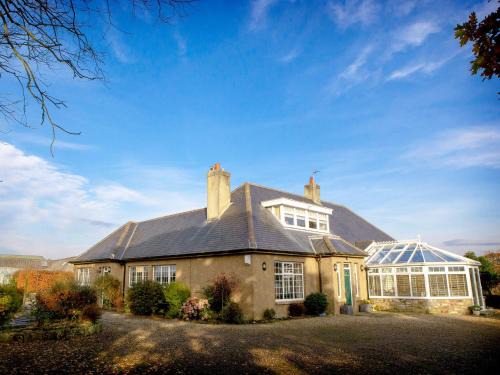 Morpeth House | Discover Todburn East: Family & Pet-Friendly Retreat
