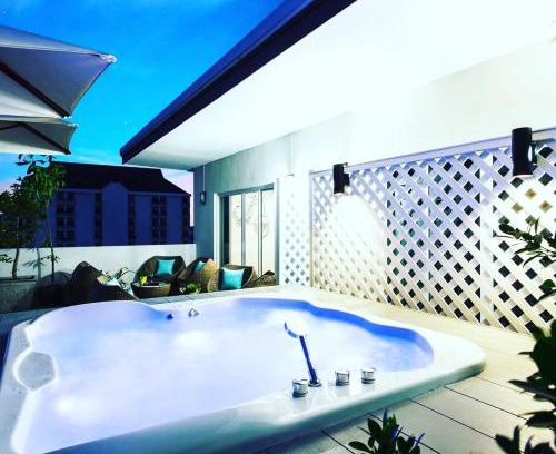 Nimman Villa | Experience Tolani Nimman Villa Chiang Mai with Pool & Ocean View