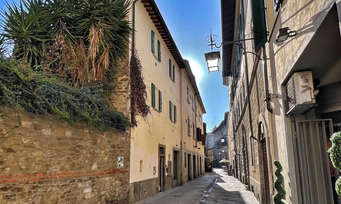 Arezzo House | Tolletta 10 e Lode - One Bedroom House, Sleeps 4