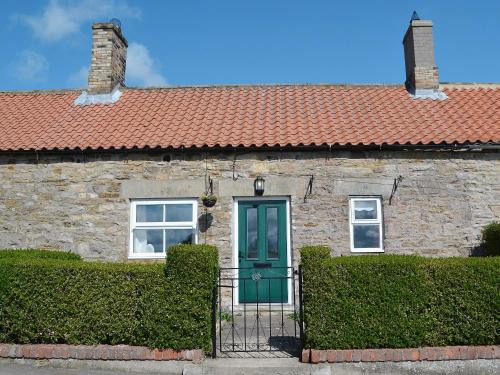 Caldwell House | Cozy Toms Cottage: Guest Rated 9.5, Pet and Child Friendly