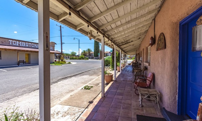 Tombstone Hotel | Discover Tombstone San Jose House: Family-Friendly Retreat