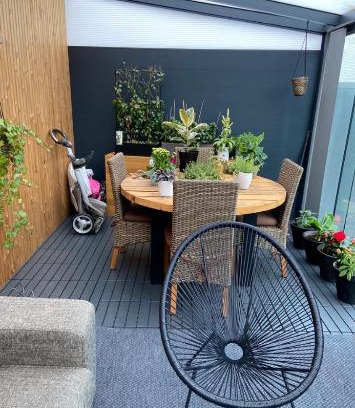 Boom Villa | Welcome to Tomorrowland Guesthouse: Family-Friendly Retreat