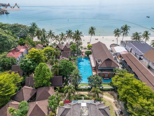 Baan Tai Resort | Tommy Resort: Oceanfront Retreat with Pool & Beach Access