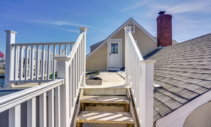 Point Pleasant - Toms River Apartment | Explore Toms River Apartment with On-Site Canal Access