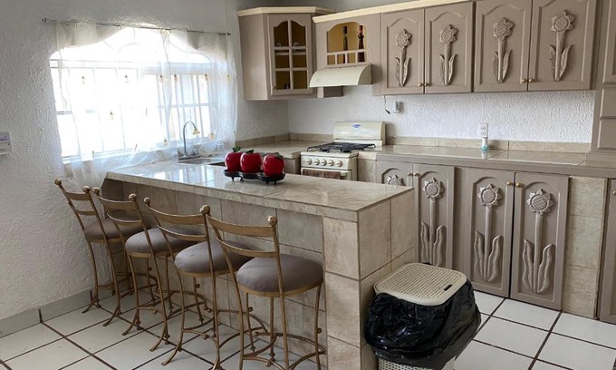 Tonala Apartment | Top-Rated Pet-Friendly Hotel in Tonalá for Families