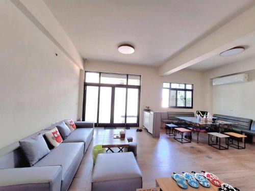 Magong House | Experience Tong電梯民宿: Oceanfront Pet-Friendly Retreat