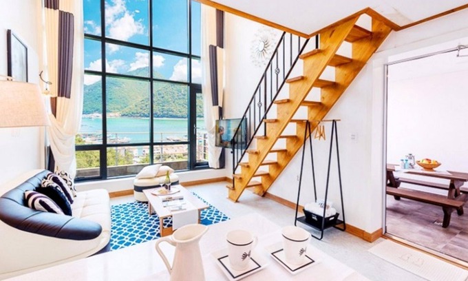 Iun House | Eco-Friendly Retreat at Tongyeong Daon Pension - 10/10 Rated