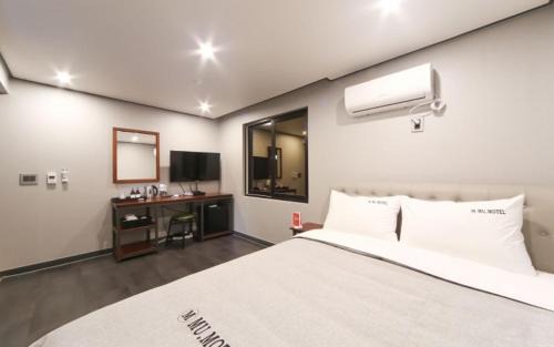 Chungmu Hotel | Family-Friendly Retreat at Tongyeong Mu: Rated 8/10
