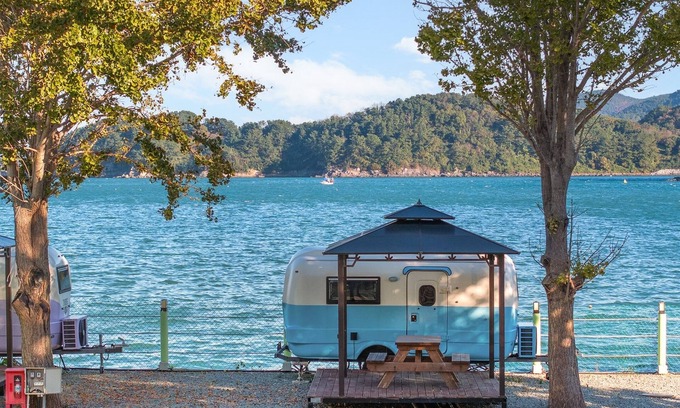Tongyeong House | Discover Tongyoeng Ecopark: Family-Friendly Retreat Awaits