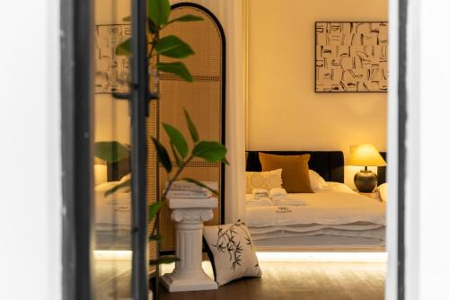 Downtown Shanghai House | Tonight Homestay West Nanjing Road Shanghai Maoming Building