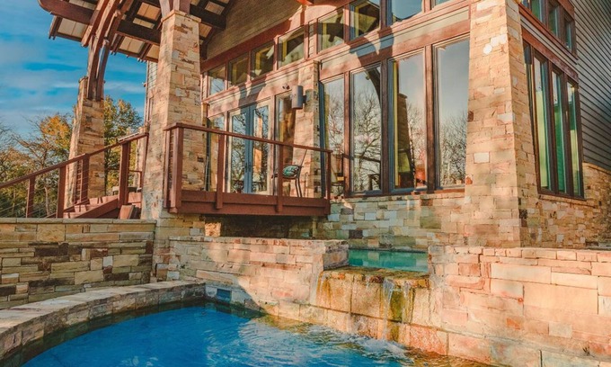 Crawford House | Exceptional Tonkawa Riverfront Retreat: A Secluded Oasis