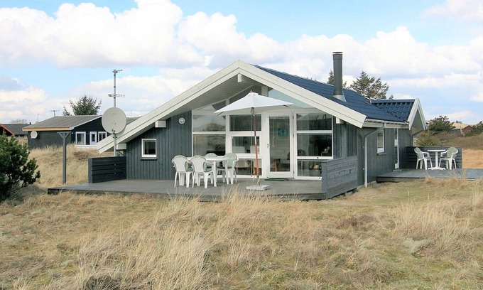 Sonderho House | Discover "Tonna" - Oceanfront Retreat Near the Sea