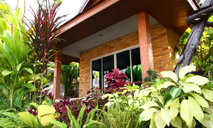 Samut Songkhram Resort | Pet-Friendly Getaway at Tonnum Resort with Family Amenities