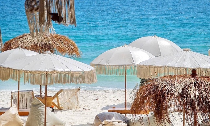 Rayong Hotel | Scenic Tonsak Resort: Ocean Views & Family-Friendly Dining