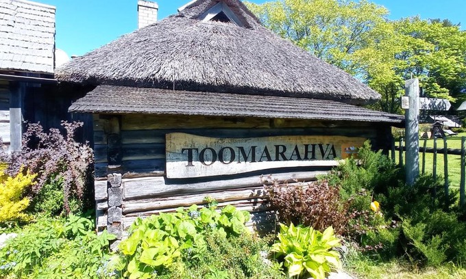 Altja House | Cozy Toomarahva Farmstay with Ocean Views & Hot Tub