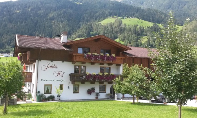 Neustift Im Stubaital Apartment | Discover the STUBAI SUPER SUMMER CARD Experience