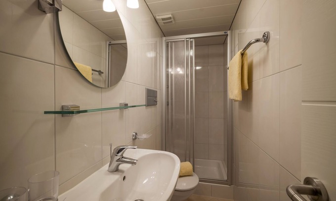 Mayrhofen Apartment | Guest Rated 10/10 - House Gredler in Mayrhofen Awaits