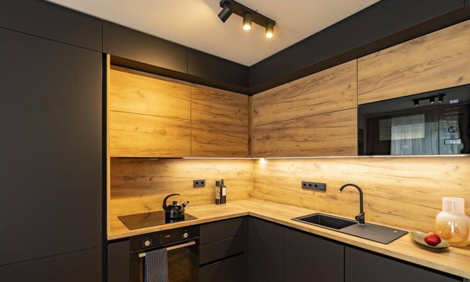 Woerth Apartment | Explore Riverside Rauris: Family-Friendly with Spa Access