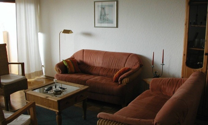 Eckernfeld Apartment | Elevated Harbor View Apartment with Pool & Breakfast Amenities