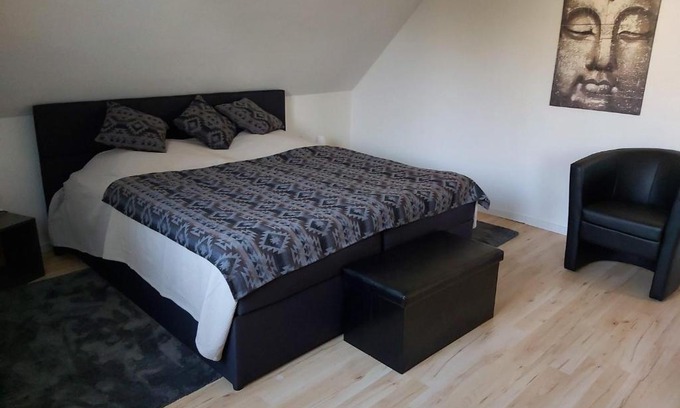Region Hannover District Apartment | Pet-Friendly Top-Apartment with Breakfast & 9.3/10 Rating