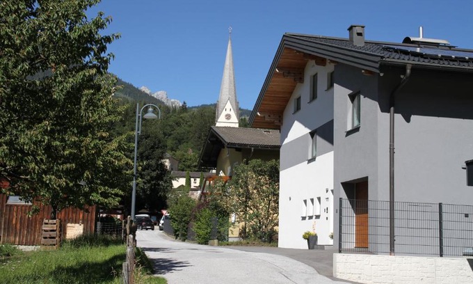 Pfarrwerfen Apartment | Guest Rated: Top-Apartment Pfarrwerfen - Family-Friendly Stay