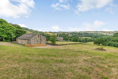 Rishworth House | Discover Top Barn: A 5-Star Retreat Awaits You