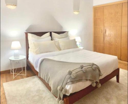 Costa de Caparica House | Pet-Friendly Beach House with High Guest Rating of 8.8