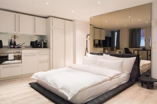 Zug Apartment | Prime City Center Escape with Breakfast by Airhome