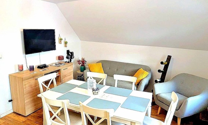 Dhron Apartment | Discover a Pet-Friendly Retreat in Germany's Oldest Wine Town