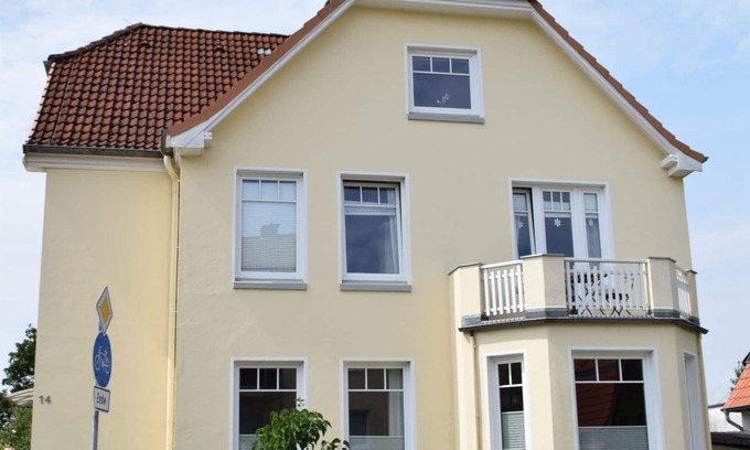 Neustadt in Holstein Apartment | Top floor apartment in an old building, near the harbor, close to the city center